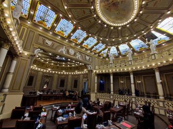 Congreso de Puebla alista licencias de diputados