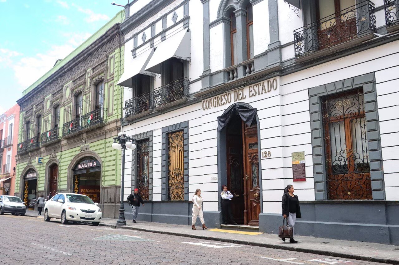 En una segunda propuesta, los mismos diputados de Morena presentaron una iniciativa dirigida a modificar los artículos 2, 4, 62, 63 y 70 BIS de la Ley de Salud. 

Foto: Producción El Universal Puebla