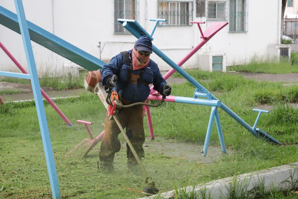 El gobierno de Puebla ofrece trabajo para embellecer jardines y parques | Foto: Agencia Es Imagen para El Universal Puebla