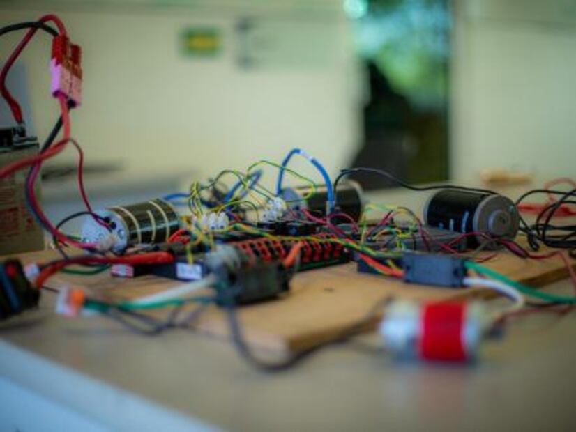 Ónix, robot con el que estudiantes de preparatoria participarán en FIRST Robotics Competition