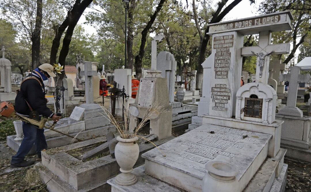 La Secretaría de Servicios Públicos estableció medidas especiales de acceso al panteón | Foto: Ayuntamiento de Puebla