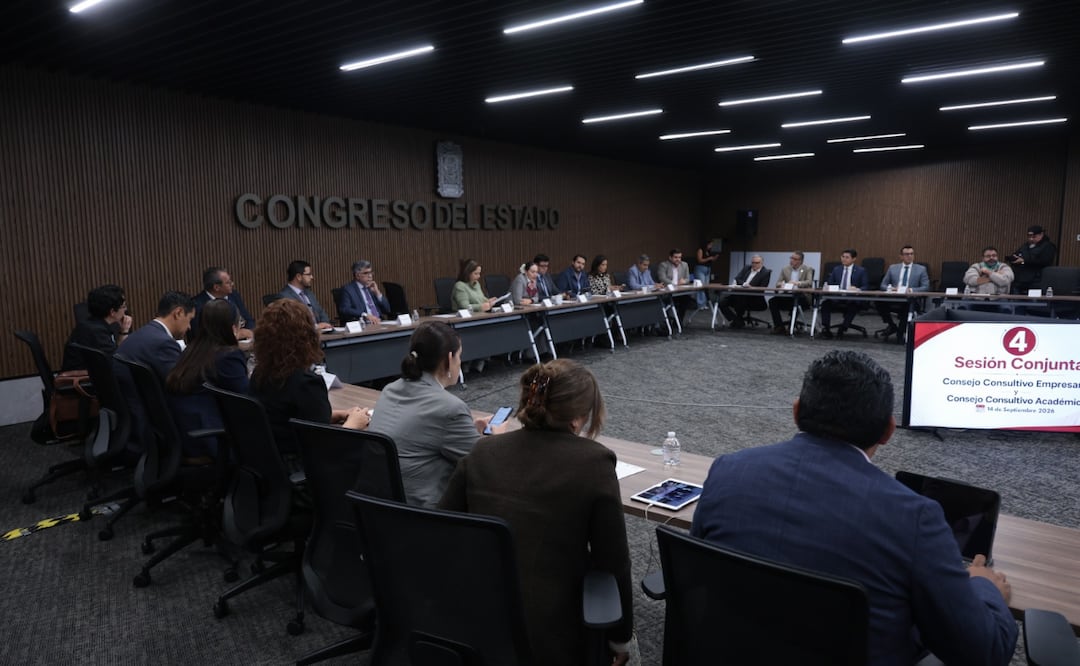 Sesionan los Consejos Consultivos Empresarial y Académico del Congreso del Estado | Foto: Congreso de Puebla.