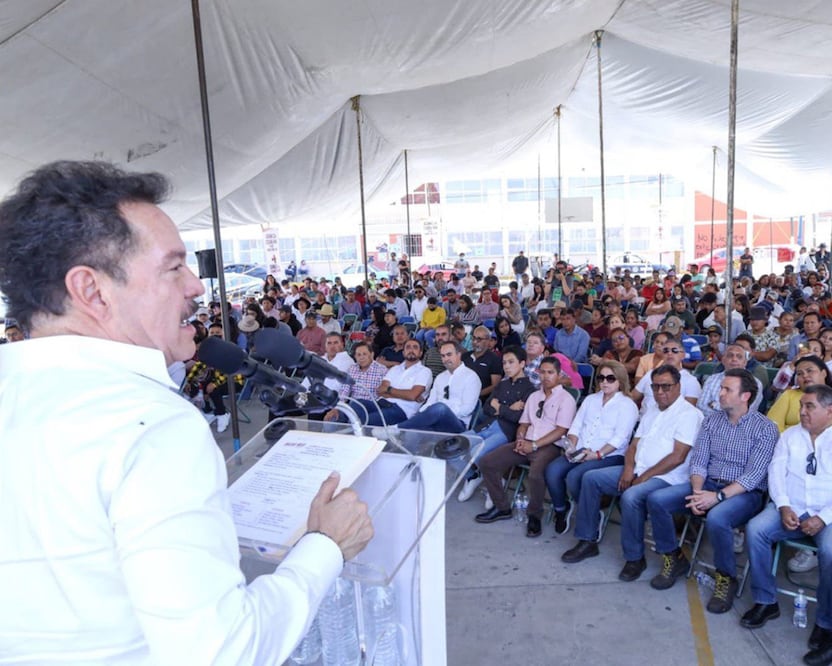 Ignacio Mier Velazco se reunió con habitantes de Coronango | Foto: Especial