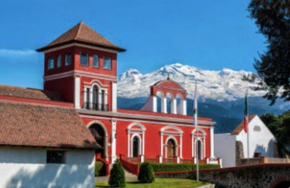 Qué hacer en la increíble Hacienda Panoaya, donde vive la jirafa Coco