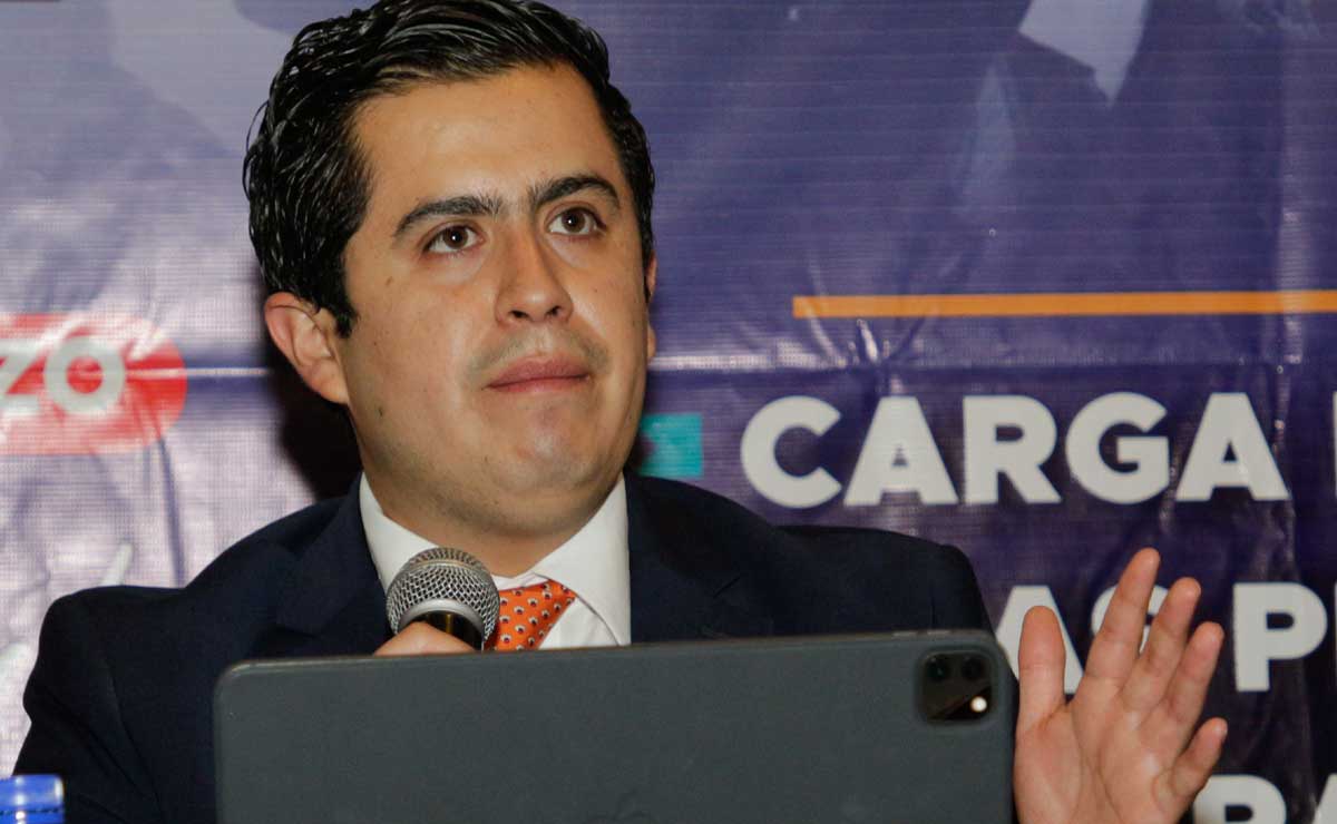 Lorenzo Rivera oculta el costo de su informe de labores y otros eventos en Chignahuapan