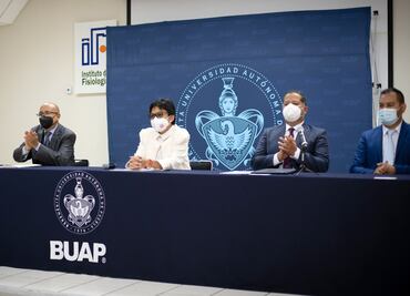Lilia Cedillo reconoce la labor del Instituto de Fisiología de la BUAP