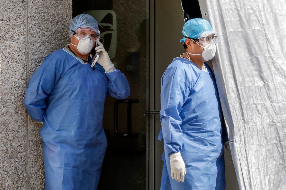 Médicos del IMSS siguen al frente pese a los contagios    Imagen: Agencia Enfoque
