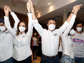 Se declara ganador Lalo Rivera