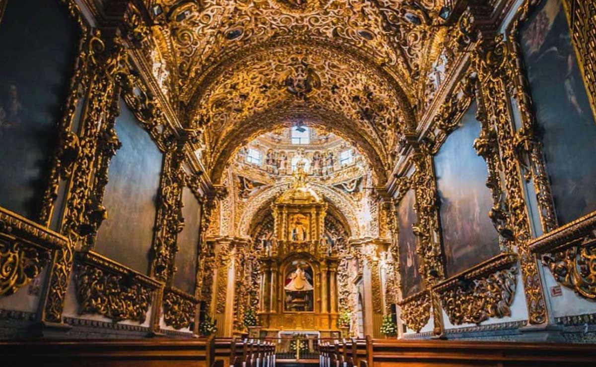 El Relicario de América o La Casa de Oro son nombres con los que se conoce a la increíble Capilla del Rosario en Puebla | Foto: Explora Puebla