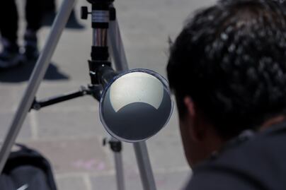 Así se vivió el eclipse total de Sol en Puebla