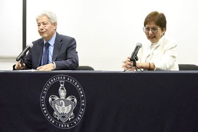 Física de la BUAP celebra más de tres décadas de investigación