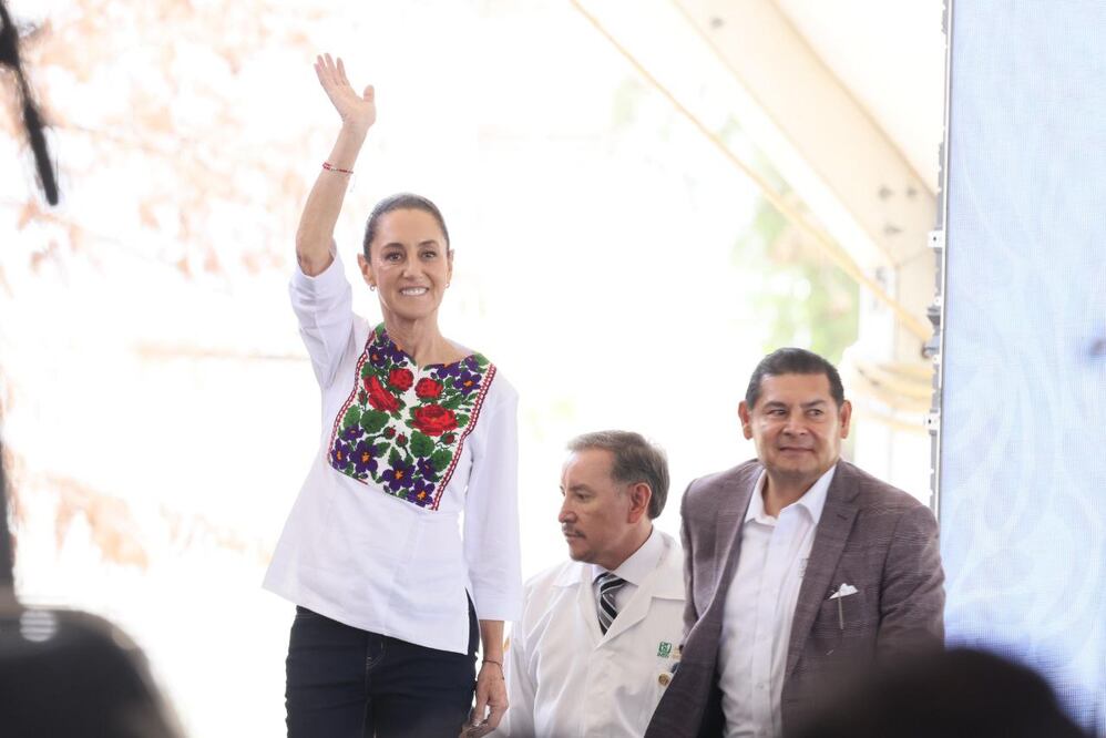 Claudia Sheinbaum inaugura dos nuevas torres en el Hospital de la Niñez Poblana | Foto: Gobierno del Estado.