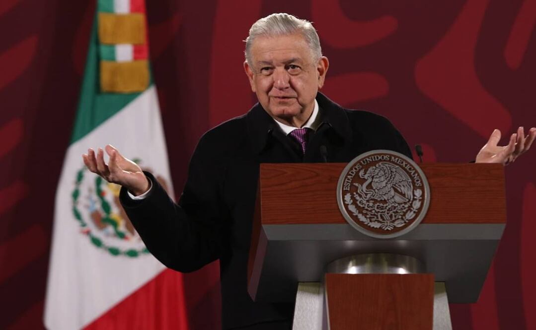 Oposición se enoja con López-Gatell porque "querían agarrar un pollito y les salió gallo": AMLO