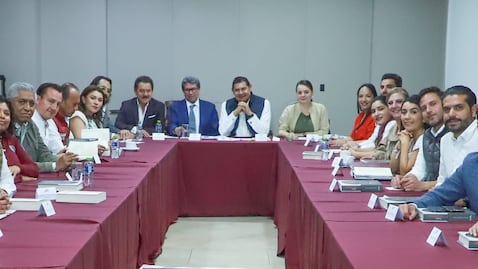 Ricardo Monreal se reúne con Alejandro Armenta y los candidatos al Senado y a la Cámara de Diputados