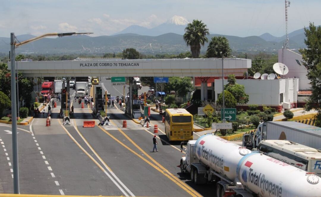 Puebla se sumará al Paro Nacional de Transportistas para exigir mayor seguridad para los conductores | Foto: Agencia Es Imagen para El Universal Puebla