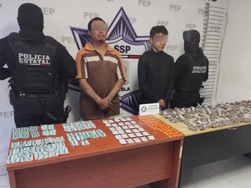 Detienen a dos narcomenudistas de banda que asesinó a policías de Xoxtla en 2019