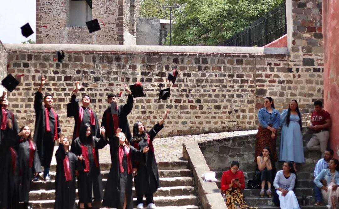 En esta temporada de graduaciones, los precios de los festejos están por los cielos | Foto: Agencia Es Imagen para El Universal Puebla