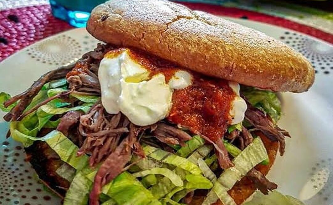 Las pelonas son un antojito callejero de Puebla. Foto: @dvid_icardez / Instagram