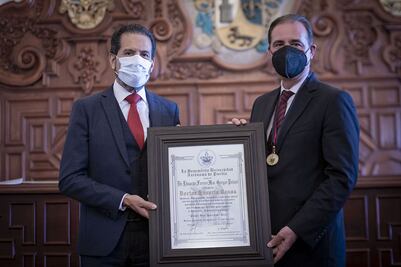 BUAP otorga doctorado honoris causa al jurista Eduardo Ferrer