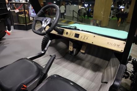 Kilow, startup francesa que presenta en París un clon del Jeep Willys