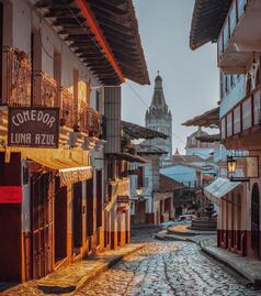 Villa encantada, bancos de nubes y asombrosos paisajes, todo para disfrutar el invierno en Puebla