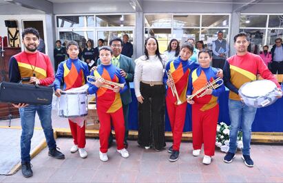 Liz Sánchez impulsa la educación con música en Puebla