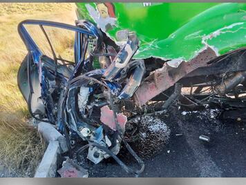 Mueren dos personas en choque frontal en la Amozoc-Perote