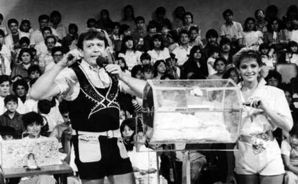 Políticos poblanos despiden a Chabelo, el amigo de todos los niños