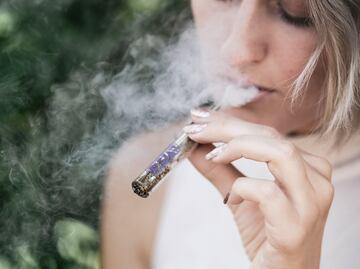 ¿Cuál es la diferencia entre vapeadores y cigarro electrónico?