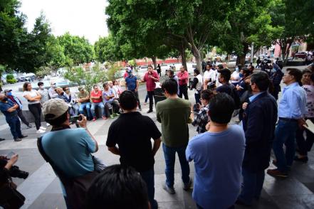 Regidores de Morena promueven amparos para ampliar horario de parquímetros