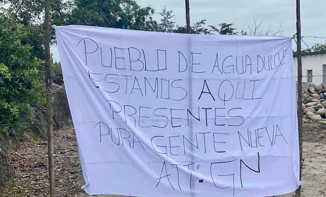 Las presuntas narcomantas localizadas en Puebla hacen referencia a la llegada de un grupo criminal | Foto: Especial