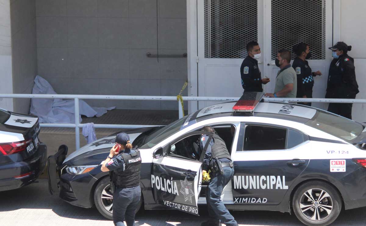 Abandonan a cadáver en la entrada del Hospital de Traumatología y Ortopedia