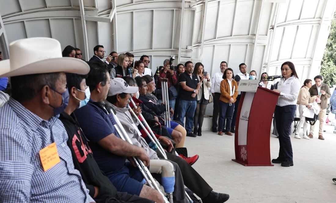 SEDIF de Puebla otorga prótesis a personas con discapacidad | Foto: EsImagen