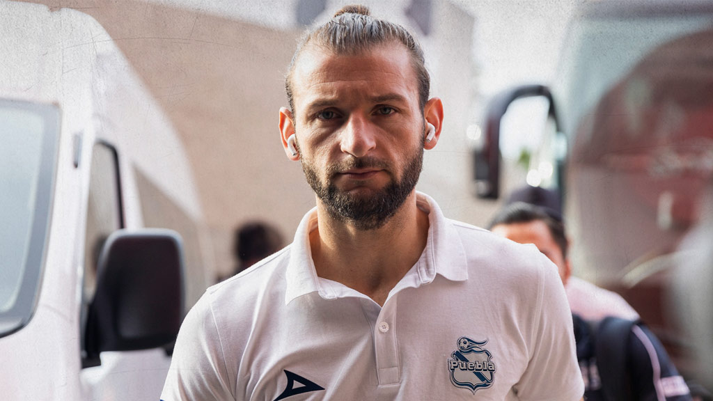 Gastón Silva, de 30 años, llegó al equipo de la Angelópolis en 2022 y ha disputado 69 partidos, anotando dos goles y dando tres asistencias.

Foto: Producción El Universal Puebla