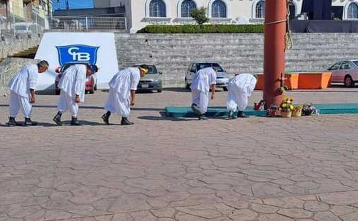 Así fue el ritual para despedir a María Rita Torres, la voladora de Huauchinango