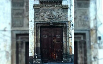 Casona de 300 años tiene un símbolo en la fachada que causa gran curiosidad en Puebla
