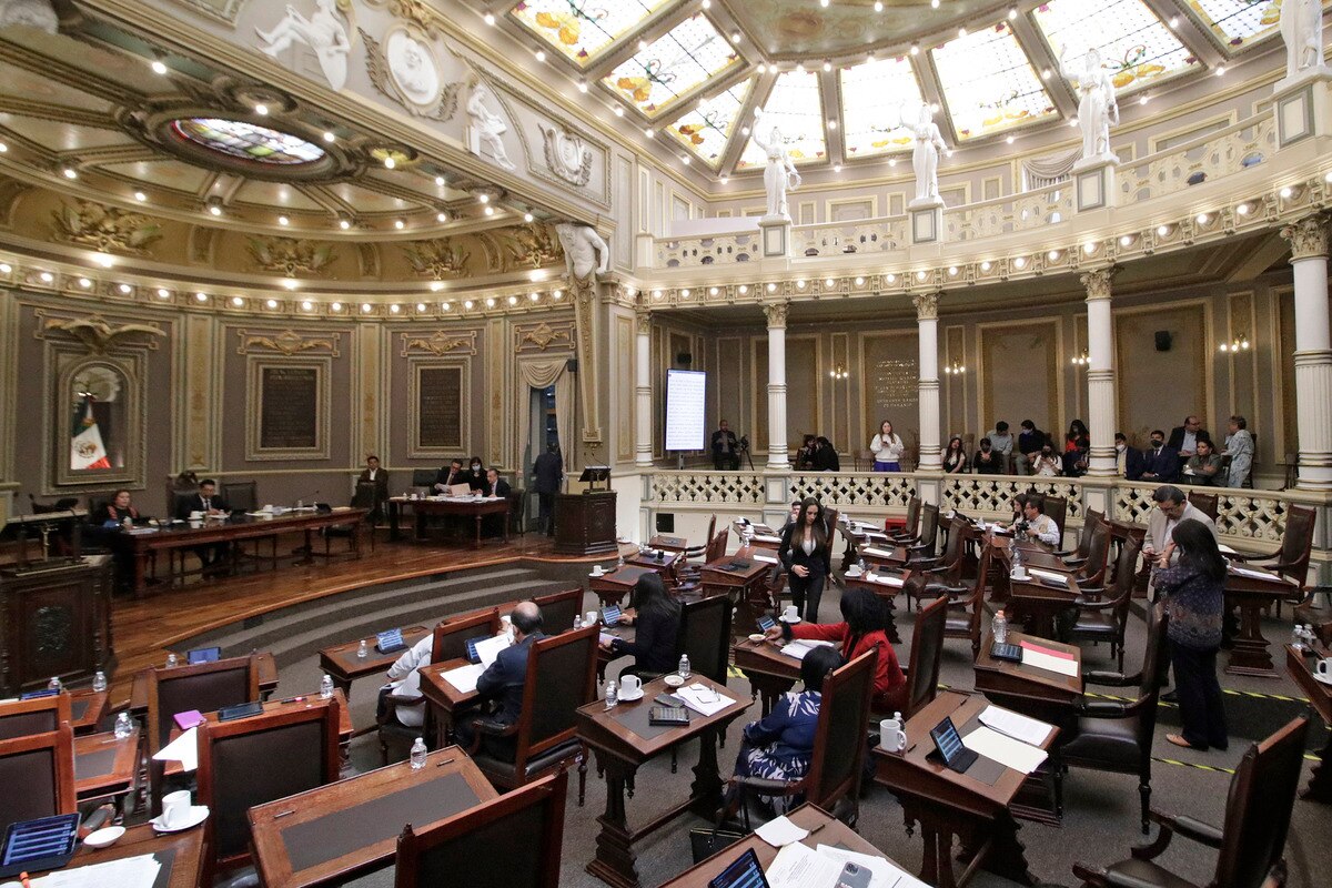 En relación al tema del aborto en Puebla, los partidos Morena y PT han presentado tres iniciativas en el Congreso de Puebla con el objetivo de permitir la Interrupción Legal del Embarazo (ILE).
Foto: Producción El Universal Puebla