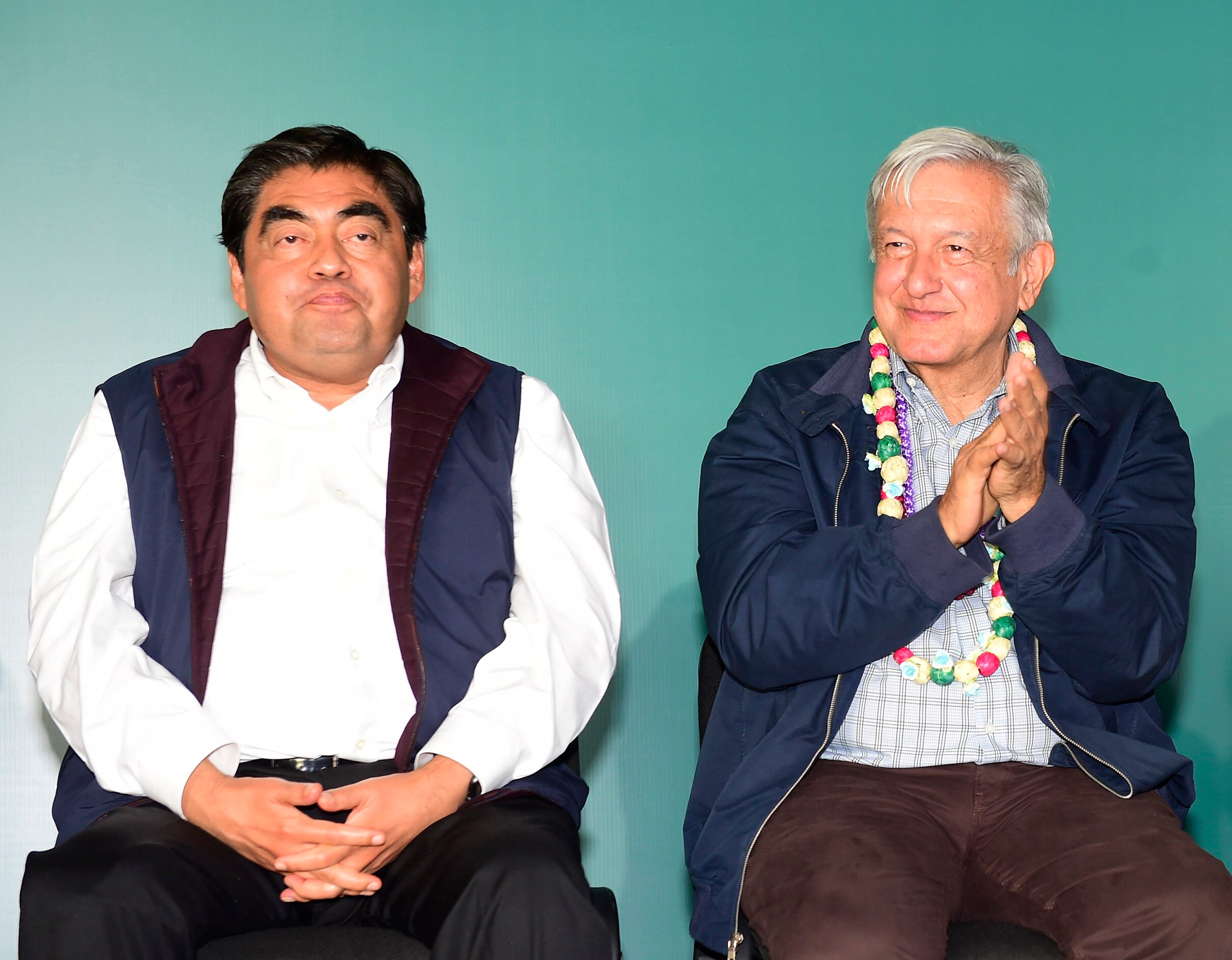 Bertha Luján le recuerda a Barbosa que llegó al gobierno por AMLO