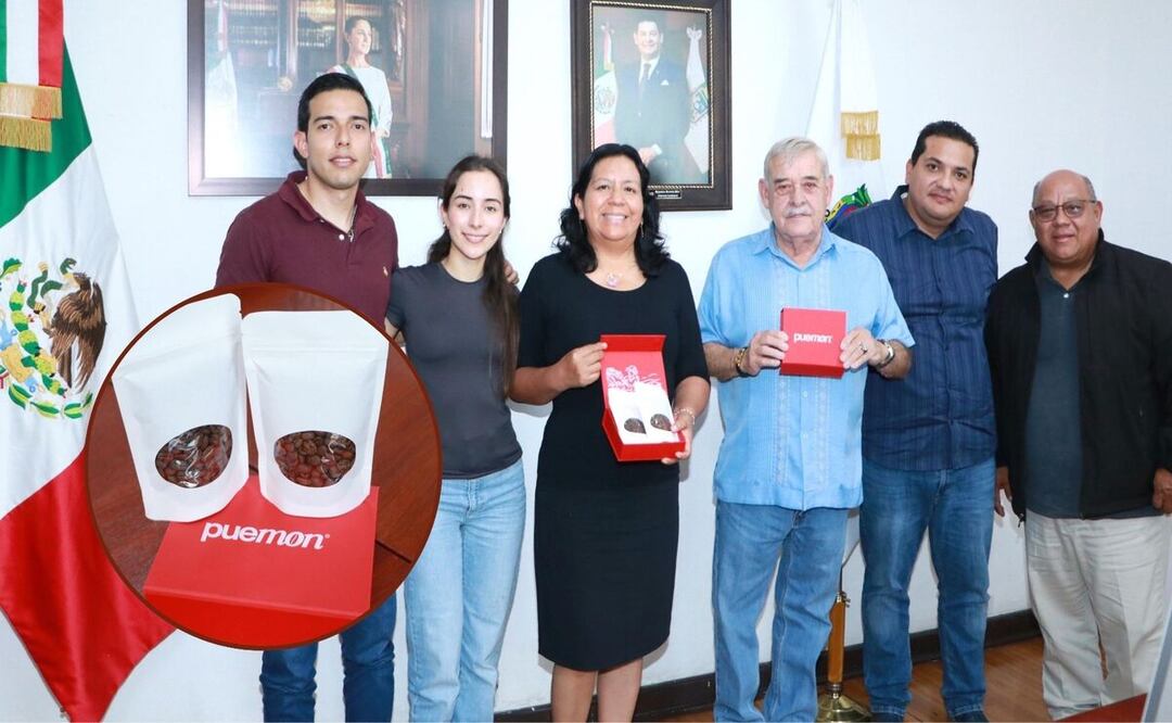 La productora Graciela Temoxtle obtuvo el primer lugar por la excelencia de su café | Foto: Gobierno del Estado