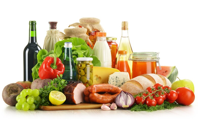 Entre los alimentos clasificados como “anti-caída del cabello” se encuentran aquellos ricos en proteínas, incluidos aminoácidos azufrados como la metionina y la cisteína, así como hierro, oligoelementos como zinc y magnesio, y vitaminas del grupo B.

Foto: Producción El Universal Puebla