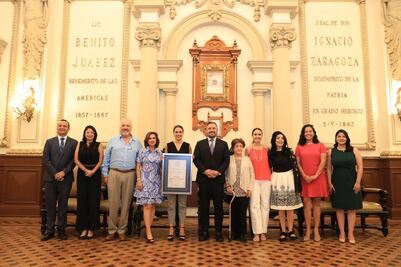 Distinguen a Mariana Wenzel González con el Premio Municipal “Natalia Serdán”