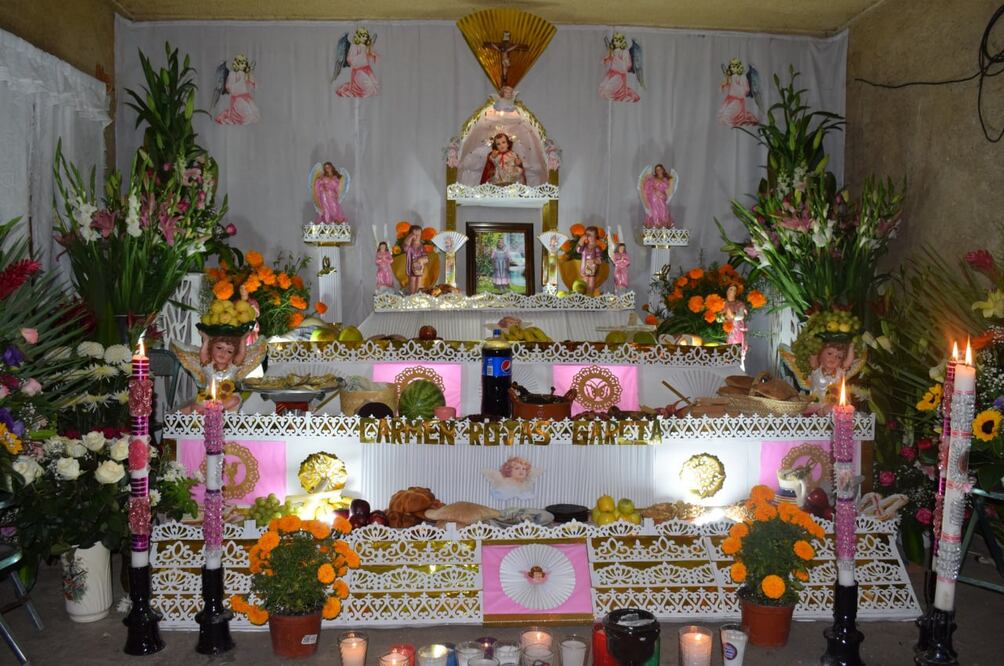 En el municipio de Tochimilco se colocan ofendas que duran todo el año | Foto: H. Ayuntamiento Tochimilco