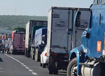 Anuncian bloqueos en la México-Puebla a la altura de Amozoc por paro de Transportistas Unidos