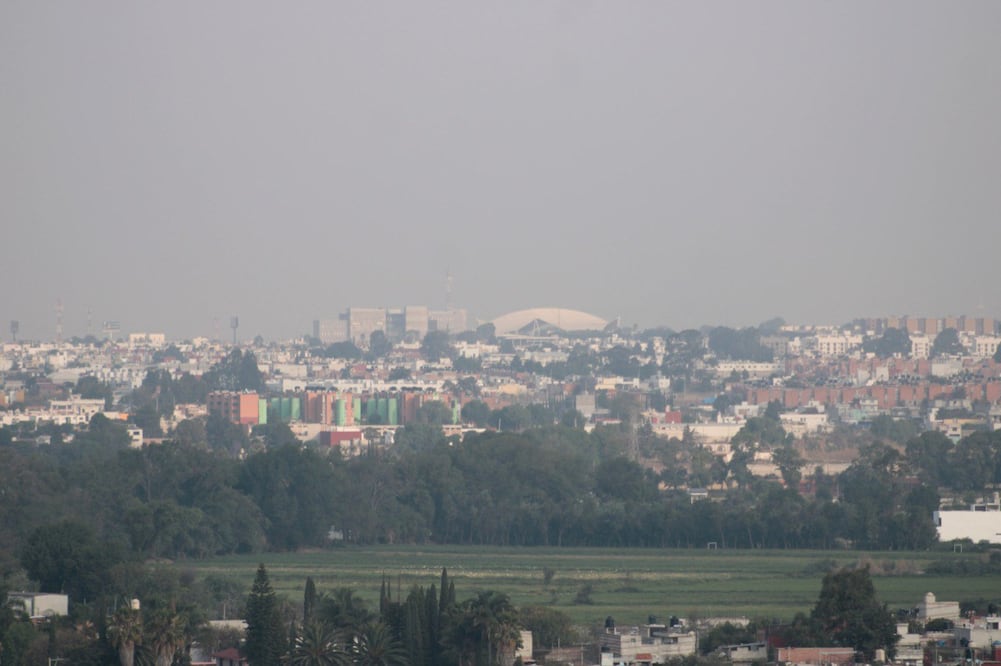Este miércoles 16 de abril persiste la mala calidad del aire en Puebla | Foto: EsImagen
