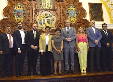 Pepe Chedraui presenta propuestas ante Consejo Universitario