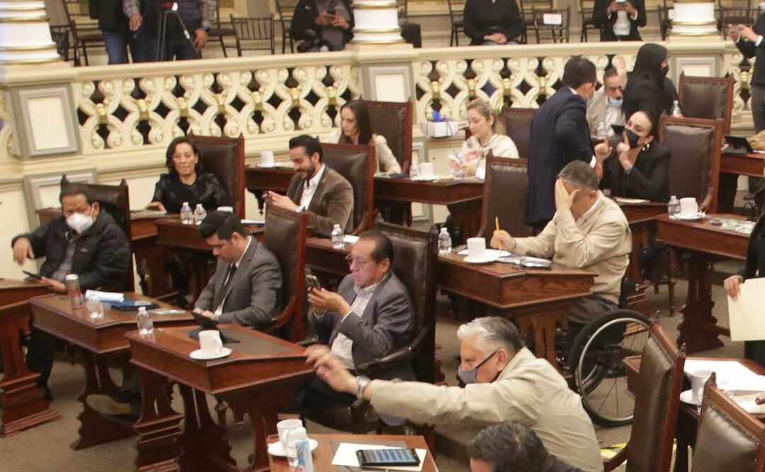 Aunque Barbosa murió, los secretarios estatales rendirán sus comparecencias como parte del último informe de gobierno| Foto: Agencia Es Imagen para El Universal Puebla