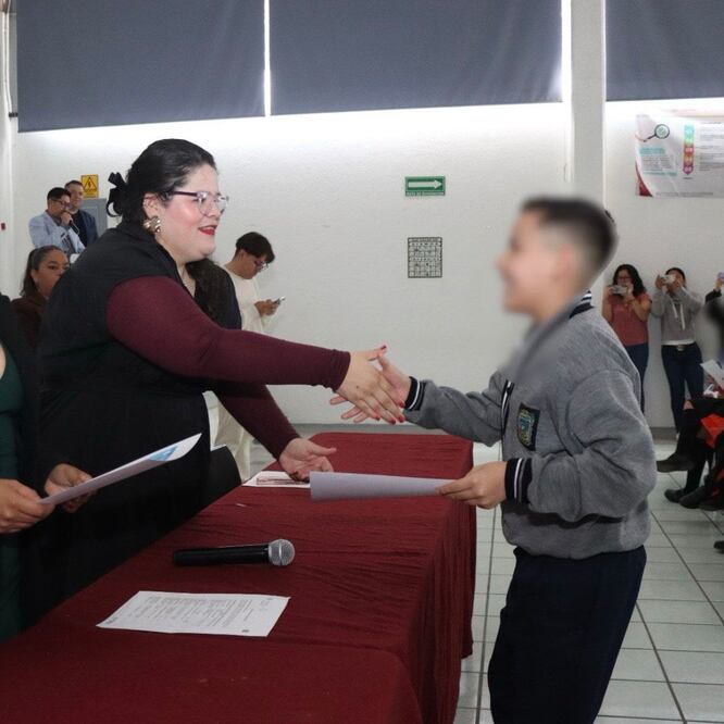 Estudiantes de educación básica ya tienen acreditación de idiomas | Foto: SEP