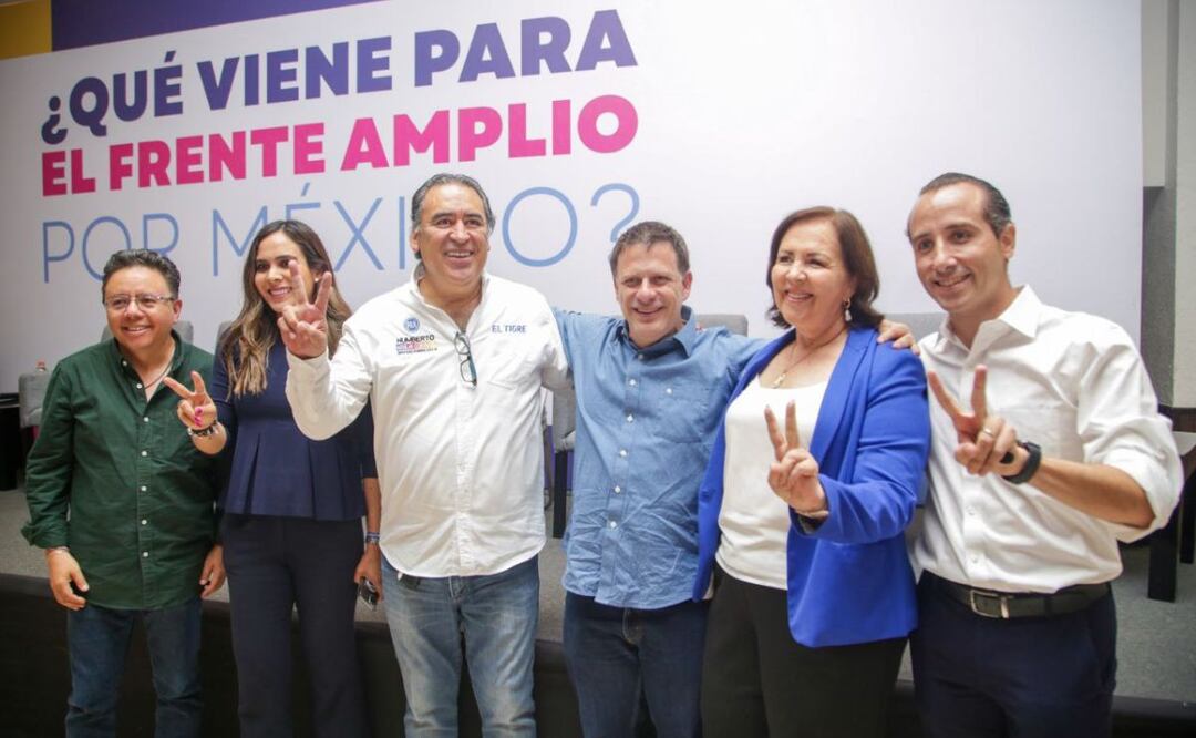 Diputados federales del PAN encabezaron un foro en Puebla | Foto: Agencia Es Imagen para El Universal Puebla