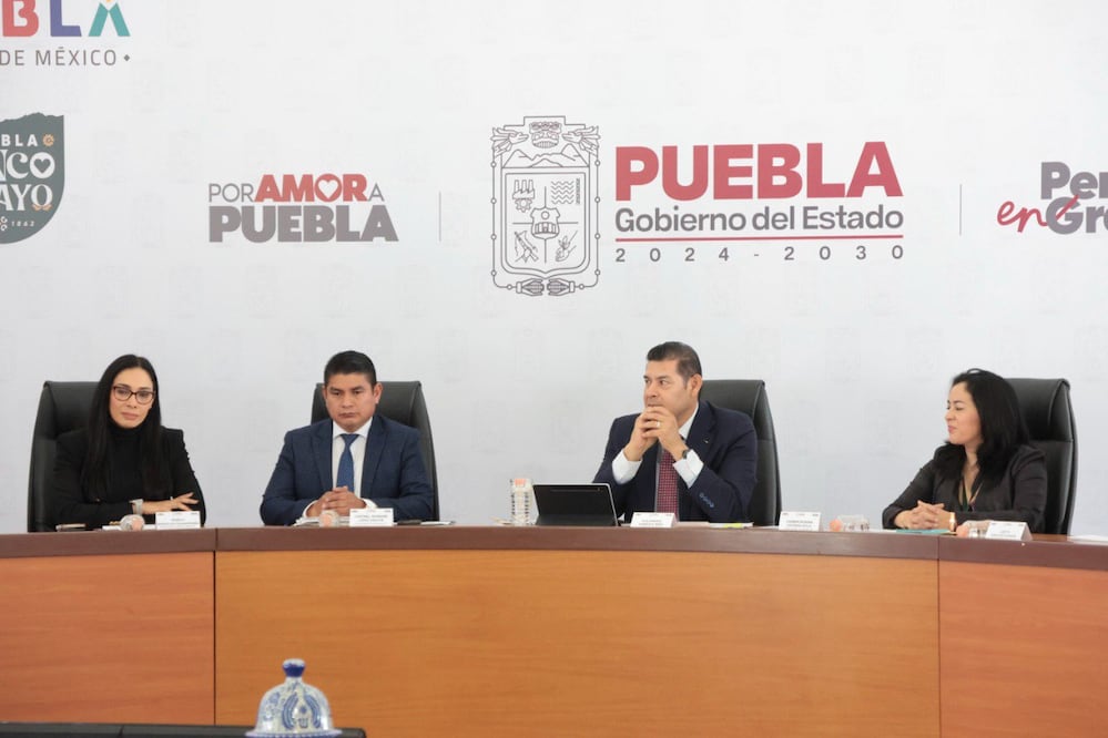 Este lunes se anunció el primer ajuste en el gabinete de Alejandro Armenta | Foto: EsImagen