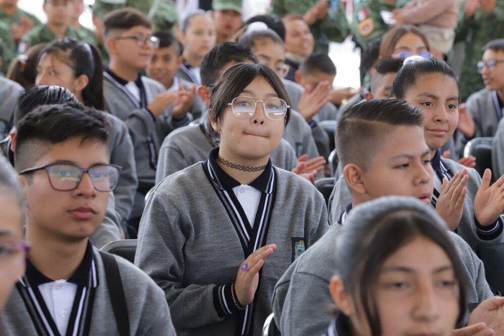Más estudiantes tomarán clases a distancia en Puebla | Foto:  EsImagen